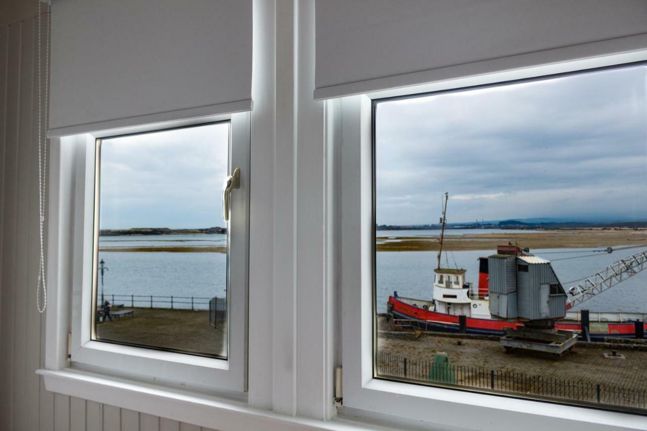 Harbourlights Accomodation Irvine  Eksteriør billede